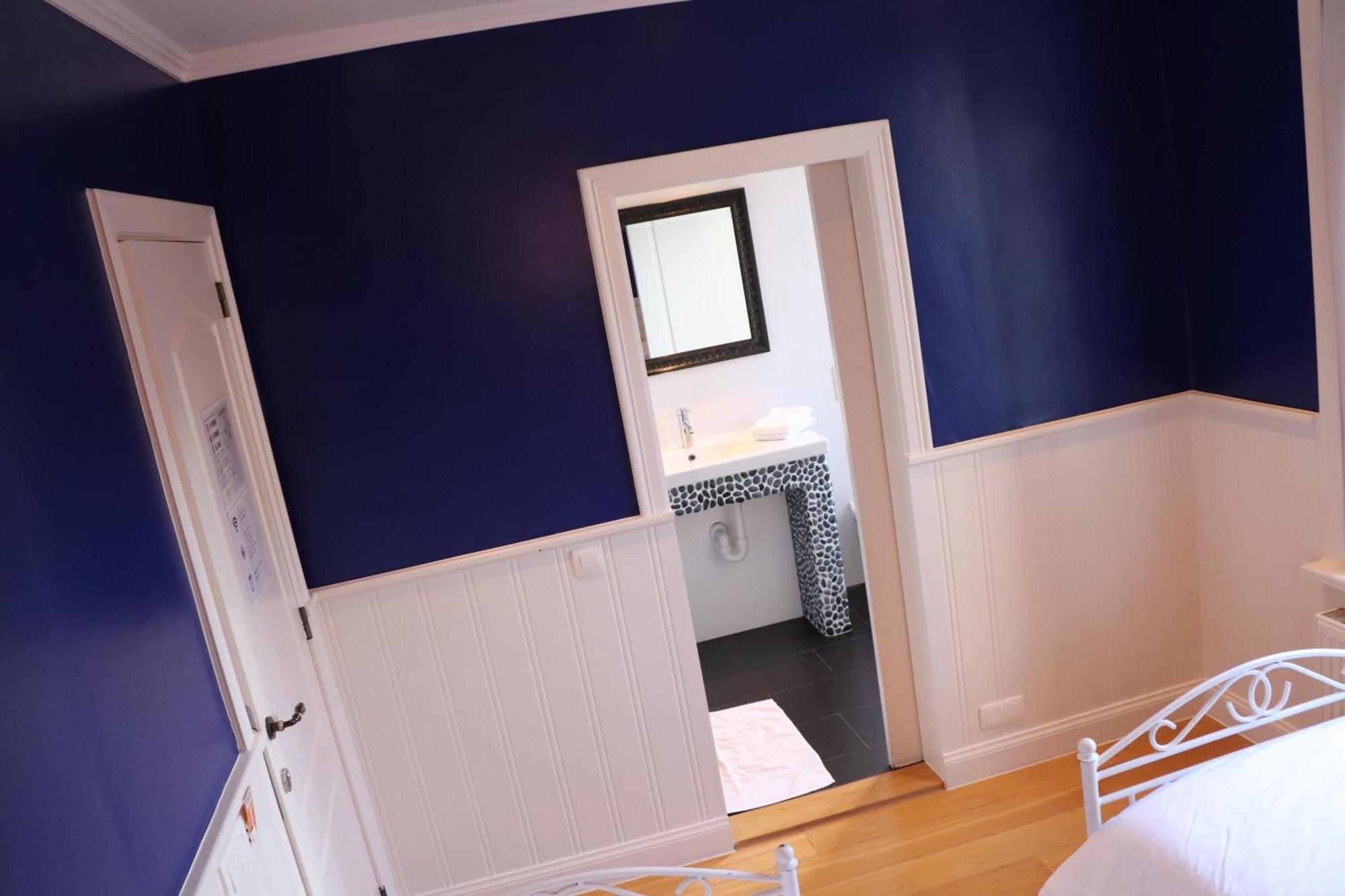 Hostel Lybeer Private Rooms Just For Two! Bruges Camera foto